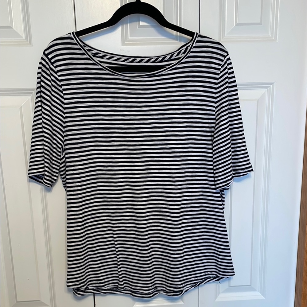 Black and White Short Sleeve Relaxed T-Shirt